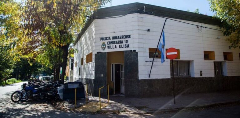 También asaltaron al Vicedecano de la Facultad de Periodismo