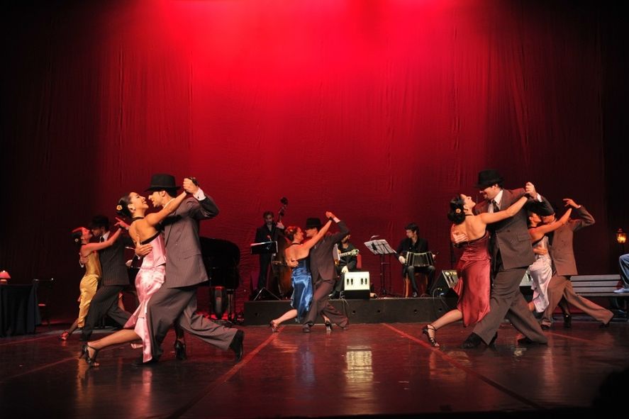 Tango por la Paz compañía creada por la Fundación Pro Humanae Vitae