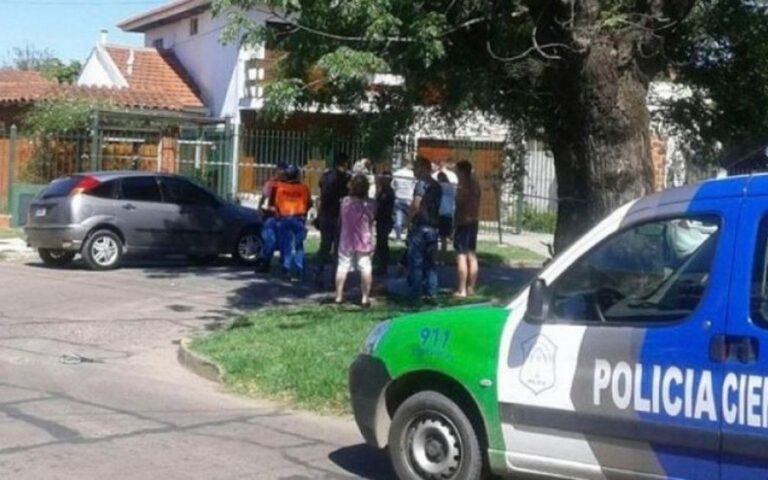 Robaron el auto con un nene de 6 años adentro: el dramático relato de su madre
