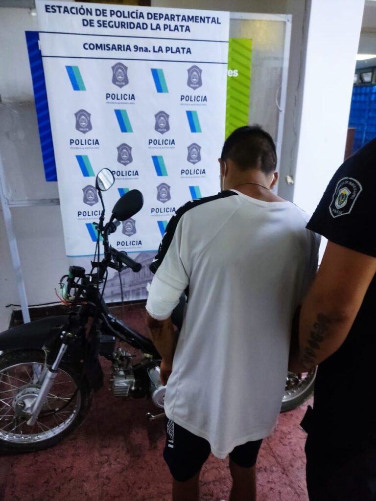 Motochorros en La Plata: un policía mató a un adolescente y baleó a un cómplice