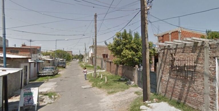 Lanús: una mujer mató a un hombre de manera accidental en una fiesta clandestina