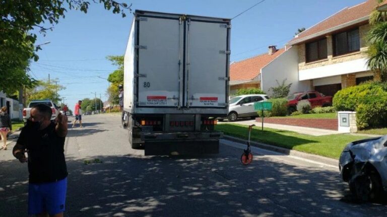 Un camionero llegó desde San Juan a Mar del Plata y en un robo lo balearon