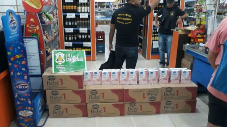 San Nicolás: roban en un supermercado chino y golpean al encargado