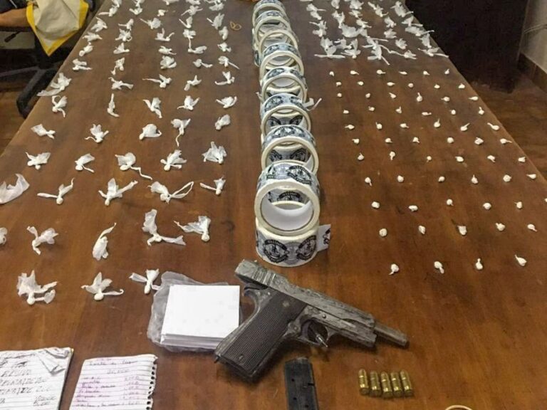 San Fernando: cayeron tres dealers por vender cocaína en dos barrios