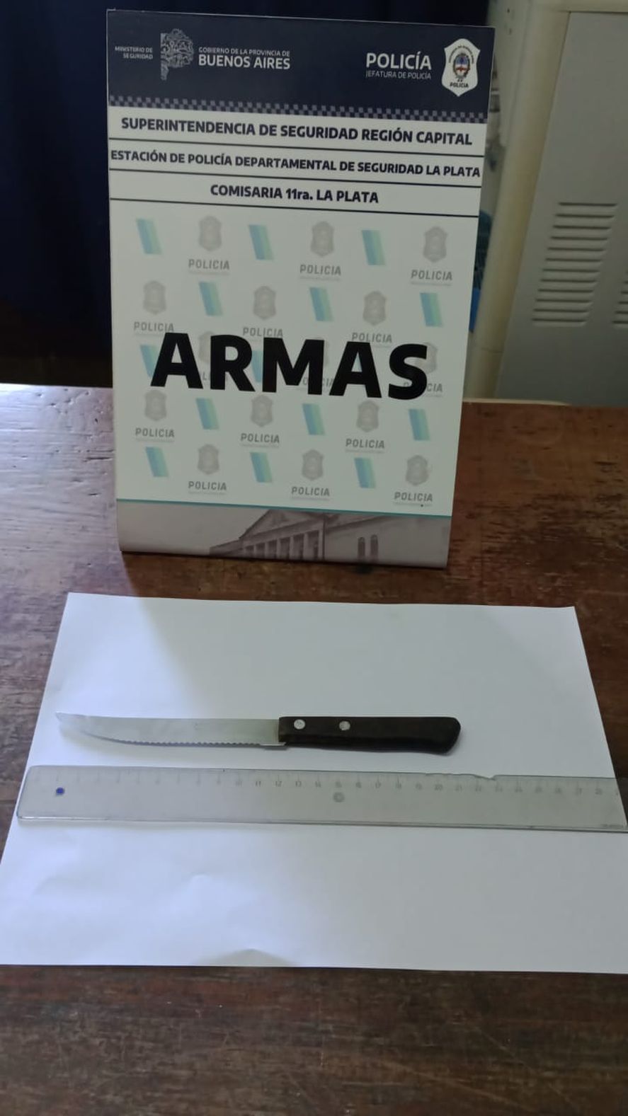 Con un cuchillo tipo tramontina el delincuente amenazó a una chica