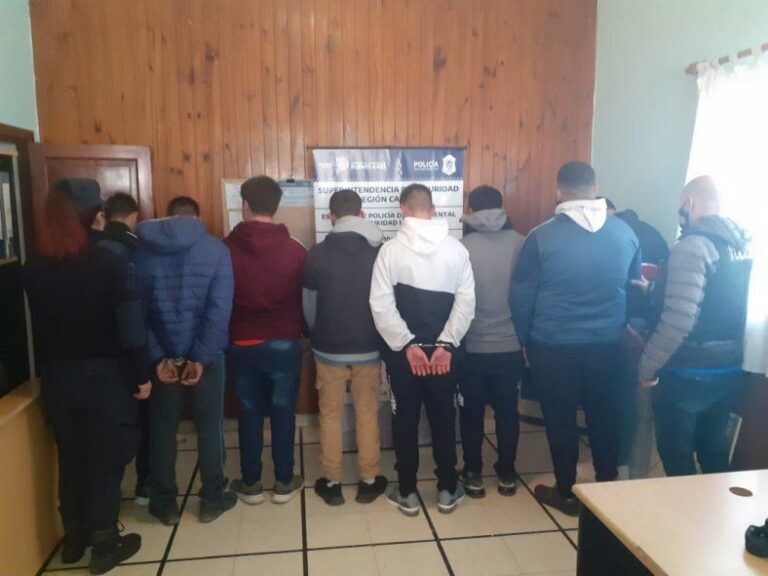 Por un ataque en manada dejaron a un hombre muy grave
