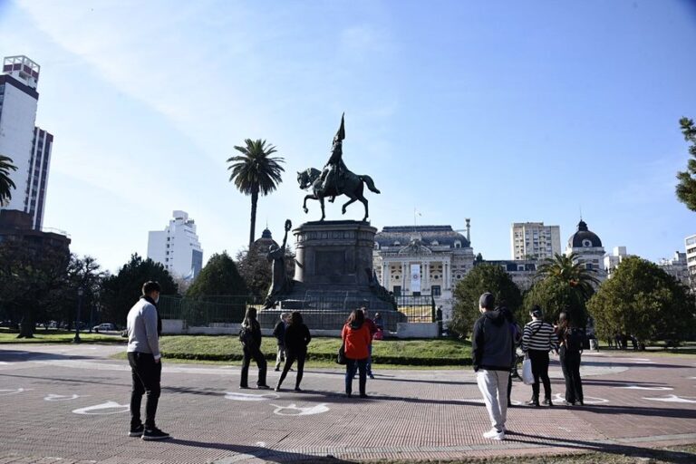 Vacaciones en La Plata: qué actividades culturales se pueden hacer en enero