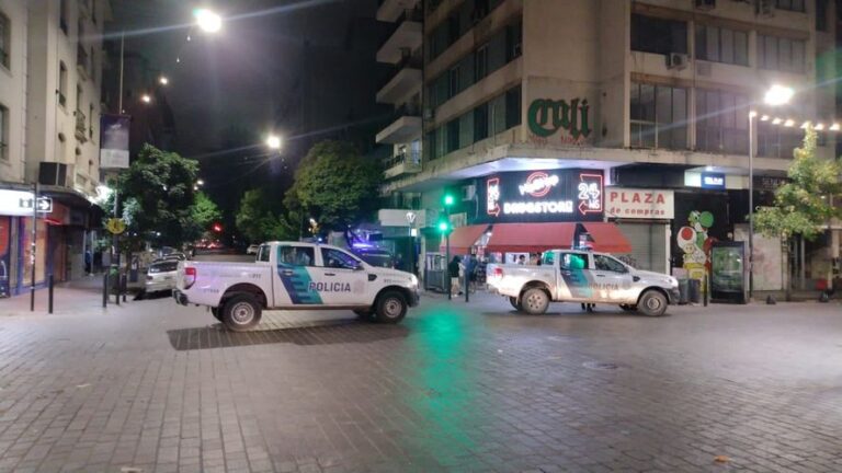 La Plata: una mujer cayó desde un segundo piso