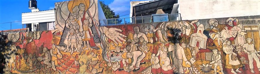 Mural realizado por Cristina Terzagui que refleja la historia de Los Hornos