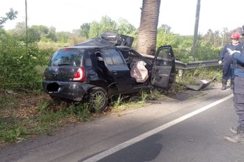 impactante accidente de transito y milagro cerca de la plata