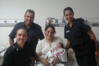 policias y parteros: tres efectivos del operativo sol asistieron un parto en mar del plata