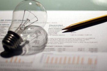 tarifas de luz y gas: ¿que datos se le pedira al usuario para no perder los subsidios?
