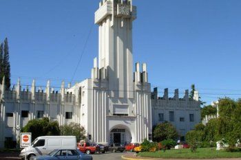 ?¿usted va a comer alitas de pollo??, el desesperado pedido de los municipales de rauch al intendente