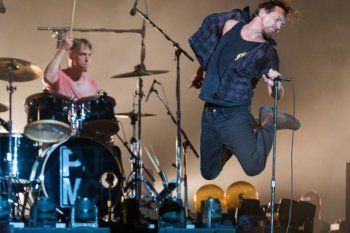 el hijo que perdi, el libro de ana izquierdo que relata como pearl jam la ayudo a atravesar la tragedia