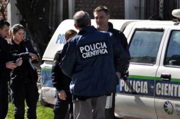 ituzaingo: raptan a empresario en un robo y un policia resulto baleado con una ametralladora