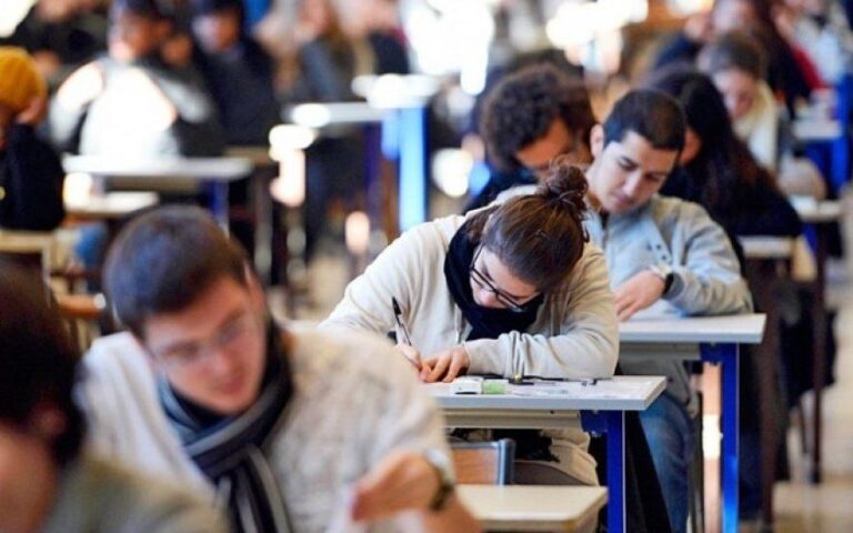 Becas Manuel Belgrano: Cómo inscribirse y qué carreras aplican