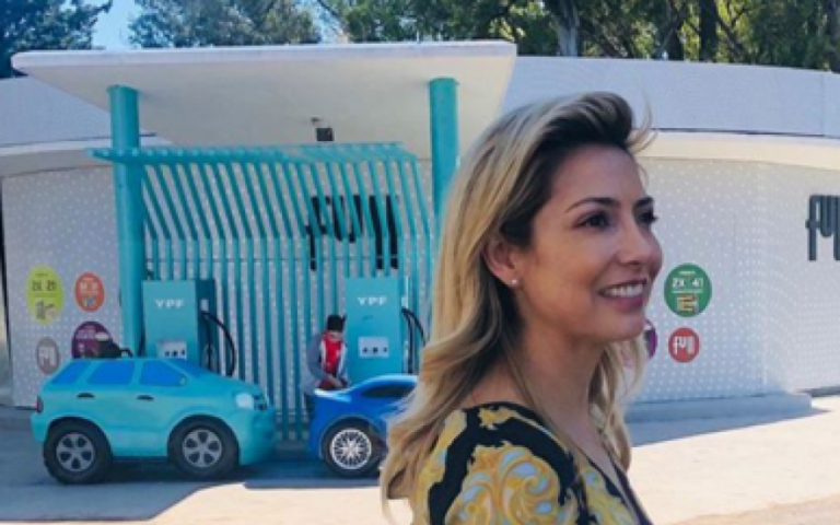 Fabiola Yañez, la Primera Dama electa, estuvo en La Plata visitando la República de los Niños