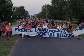 marcha en general villegas por el mal estado de la ruta 33 tras el accidente en el que fallecieron dos personas
