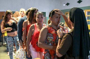 conoce a la monja que ayuda a mujeres trans a salir de las adicciones con la bendicion del papa francisco