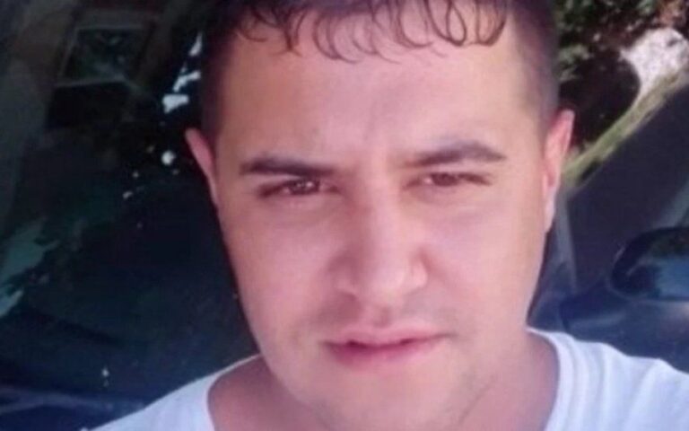 Investigan a una mujer policía que asesinó de dos tiros en el pecho a un presunto ladrón en un colectivo