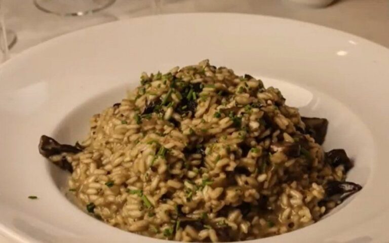 Cocina de cuarentena: ¿te le animás a un risotto de hongos con Toto Liera?