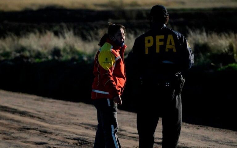 Facundo: la madre dijo que un elemento hallado es similar al que tenía su hijo