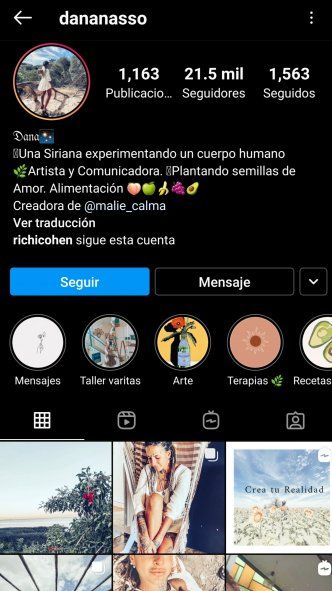 Se presenta como