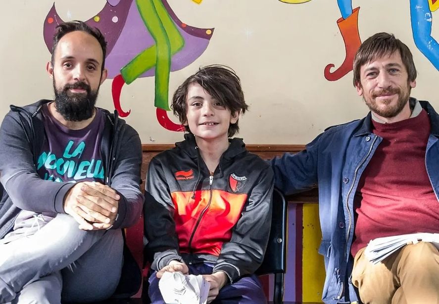 Diego junto al director de la pelicula Arturo Castro Godoy y el joven protagonista Vito Contini Brea -Mayo 2021-