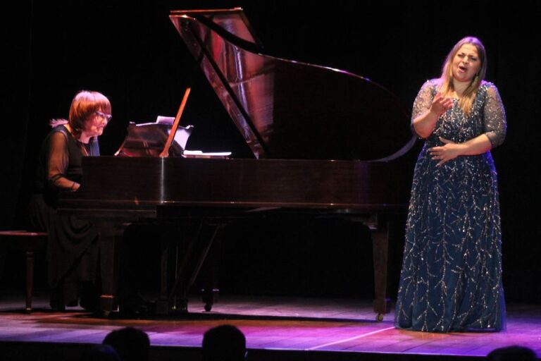 En un ‘Concierto homenaje’, la soprano Marina torres le dará voz a las obras de Rachmaninov