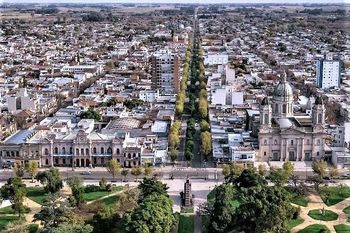 Todos los precandidatos a intendente de Chivilcoy.