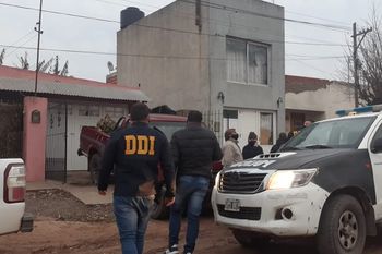 violencia de genero en bahia blanca: un hombre apunalo a su amiga