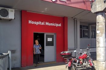 rafael castillo: balearon a un enfermero en un asalto