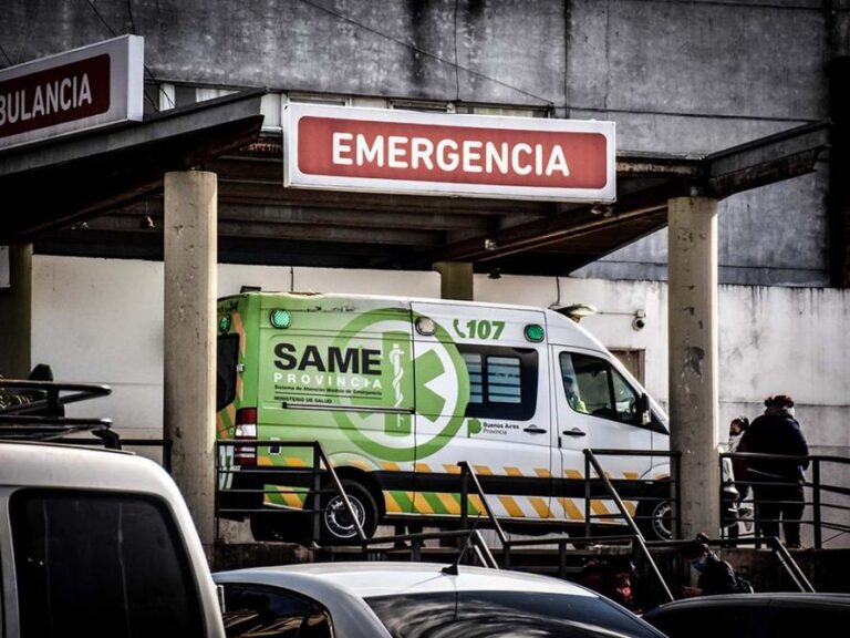 Asaltaron a dos transportistas en un camión: un baleado