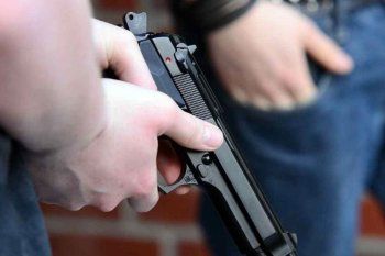 lujan:  en un asalto domiciliario le pegan un culatazo en la cabeza