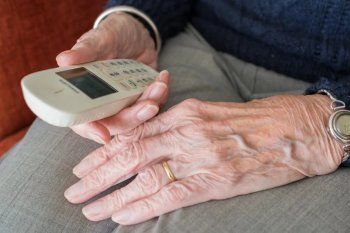 La jubilada de 77 años perdió en una estafa 168.000 pesos