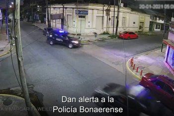 treparon a un balcon, robaron dos bicicletas pero por las camaras de seguridad cayeron