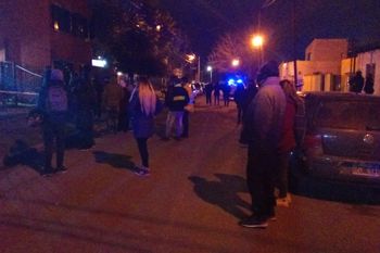 El crimen fue descubierto en la calle Bolivia al 114 de Guernica