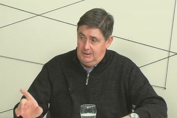 El intendente de San Cayetano, Miguel Ángel Gargaglione