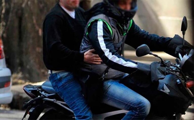 En un robo, motochorros le apuntaron a un niño de 9 años