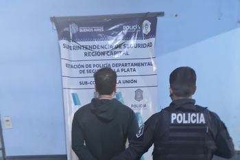 perfil del docente acusado por abuso a una menor en la plata