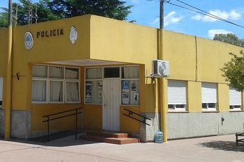 tapalque: presos limaron barrotes y se fugaron