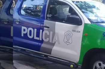 san nicolas: jubilado dormia en su vivienda y quedo a merced de ladrones