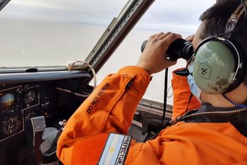 A la turista la buscan en el mar desde el sábado a la tarde