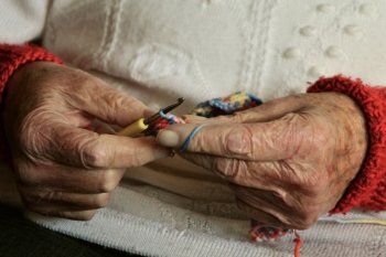 La población marplatense es cada vez más longeva. Los datos del Censo 2022.