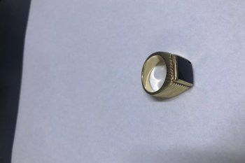 fin del misterio: ¿donde estaba el anillo de menem?