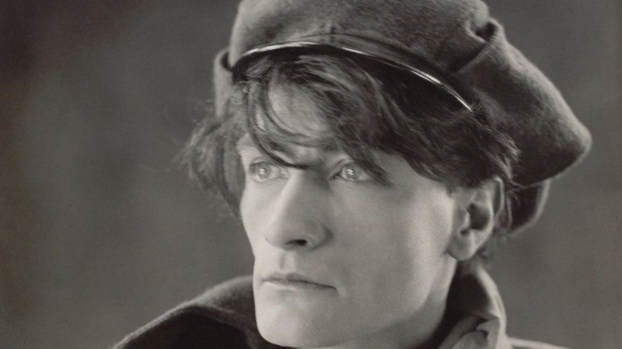Cinco Curiosidades del Indio Solari: Antonin Artaud es su poeta preferido