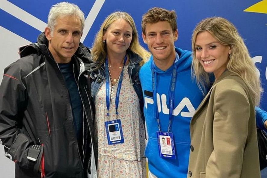 Ben Stiller junto al Peque Schwartzman y sus parejas