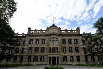 La inscripción en los colegios de la UNLP comienza en octubre