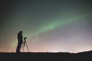 calendario astronomico 2023: eclipses, superlunas, y lluvia de estrellas