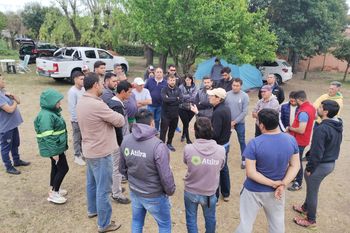 Empresa láctea de Carlos Casares mandó telegramas de despido a los trabajadores en huelga: el gremio resiste